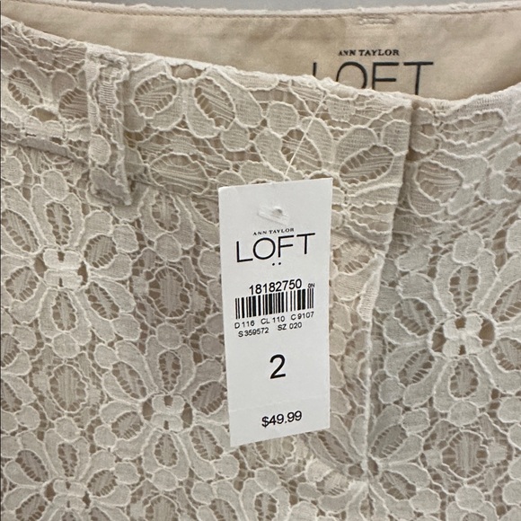 New! ANN TAYLOR LOFT lace shorts 2 - Picture 2 of 11